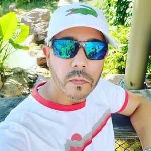 Meet your Posher, Erick